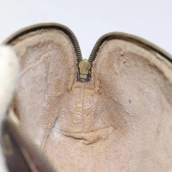 LOUIS VUITTON Monogram Pochette Cosmetic PM Pouch - Picture 13 of 15